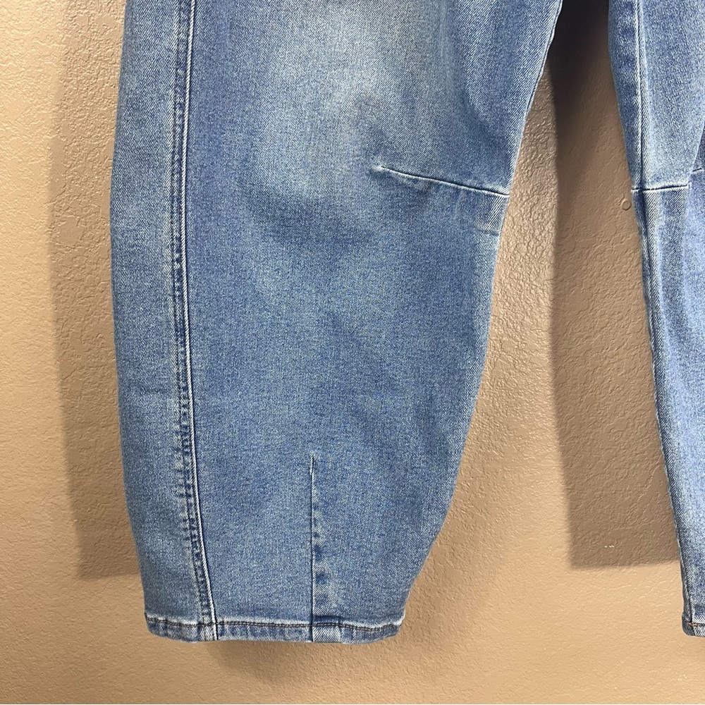 Blank NYC barrel leg jeans - Picture 5 of 6